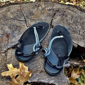 Zero sandals size 8.5 39